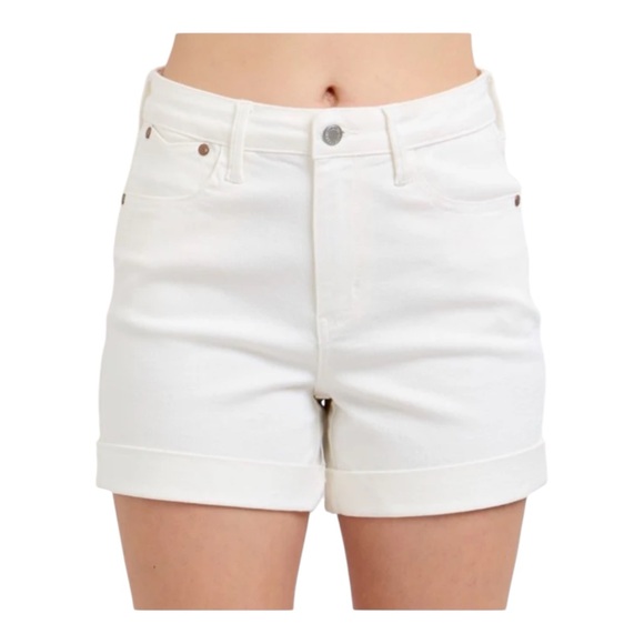 NWT Judy Blue White High Rise Waist Cuffed Denim Comfy Stretch Shorts Size Large - Picture 2 of 10